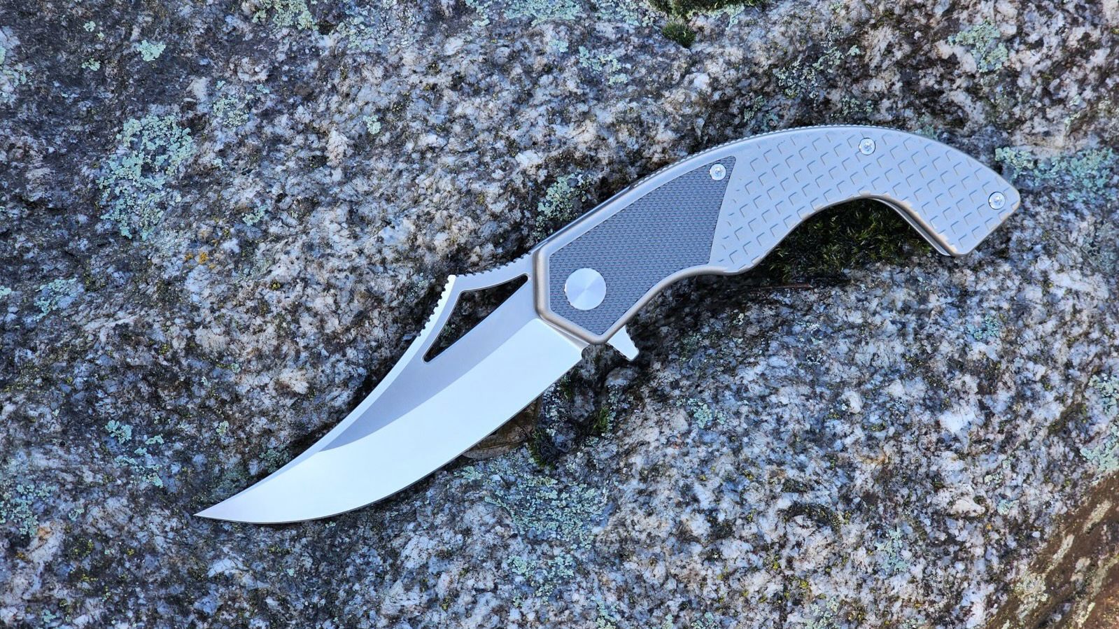 Schlüsselanhänger, Titanlegierung, Verstecktes Messer Design